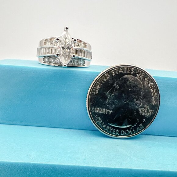 925 Sterling Sliver Moissanite Wedding/Engagement Ring, 2.0ctw VVS Stones with B - Picture 8 of 8